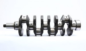 Crankshaft machinam partim pro variis car exempla monstravit